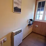 Acogedor En Con Piscina Acceso Directo A Silla Apartment