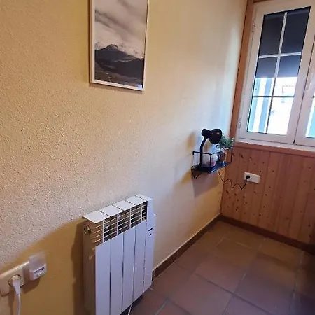 Acogedor En Con Piscina Acceso Directo A Silla Apartamento