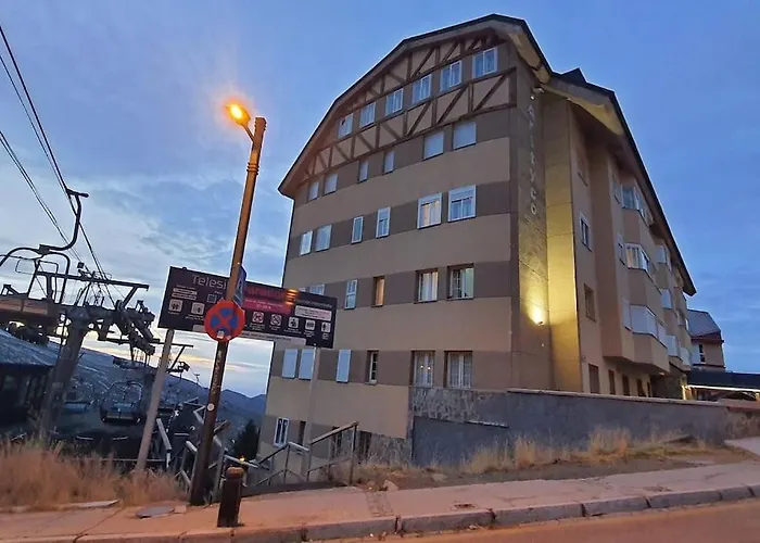 Acogedor En Con Piscina Acceso Directo A Silla *